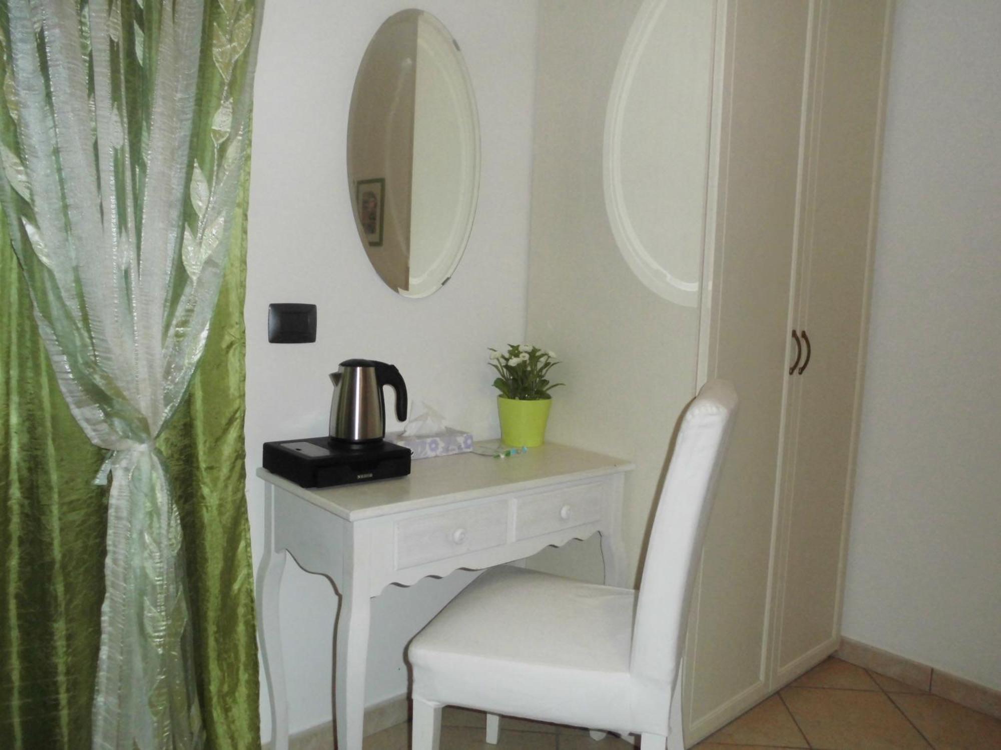 Il Casale Della Fornace Bed & Breakfast บัสตียาอุมบรา ภายนอก รูปภาพ